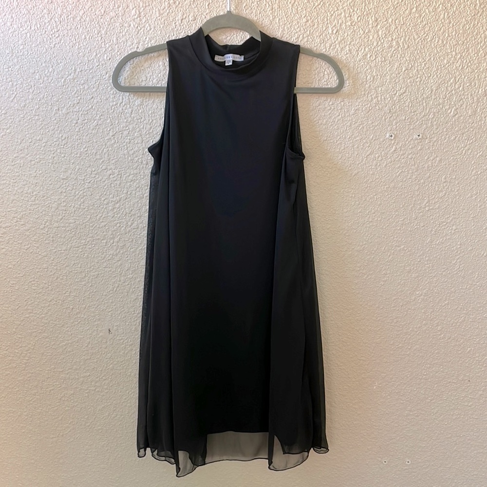High nick sleeveless black dress
